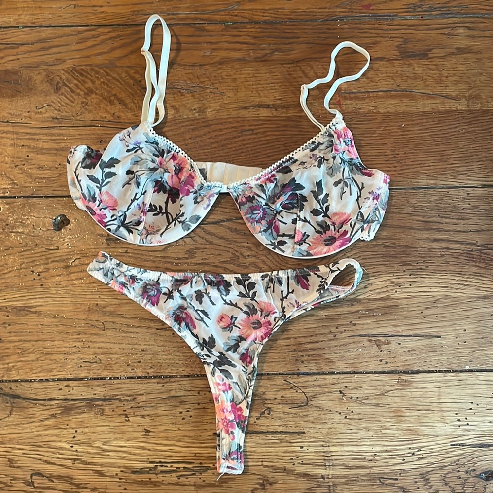 Matching floral urban outfitter bra and thong